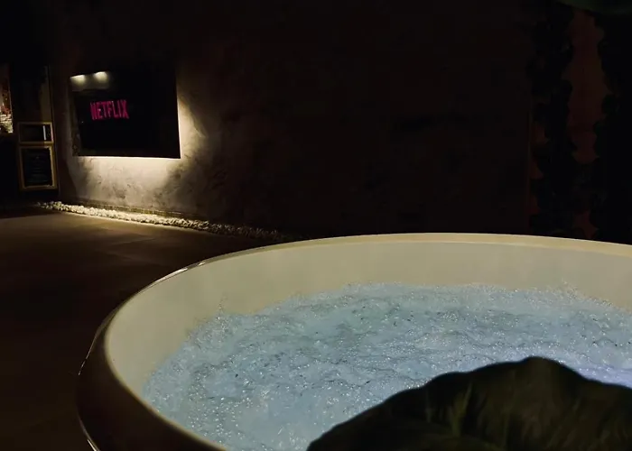 Apartmán Breath47spa - Private White Jacuzzi & Sauna In